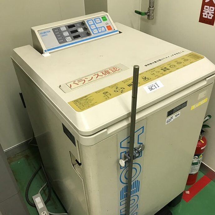 ［久保田製作所］ ハイキャパシティ冷却遠心機 8800