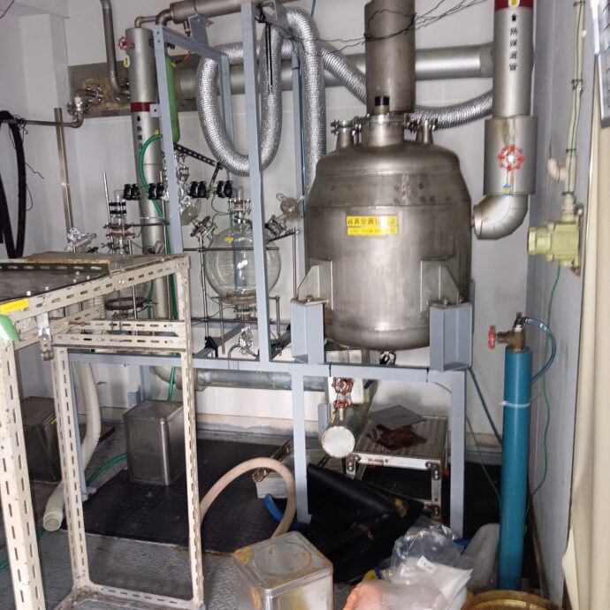 高真空蒸留装置　100L