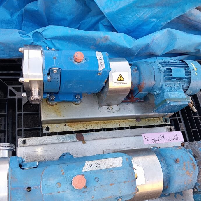 【アルファラバル】　ロータリーポンプ