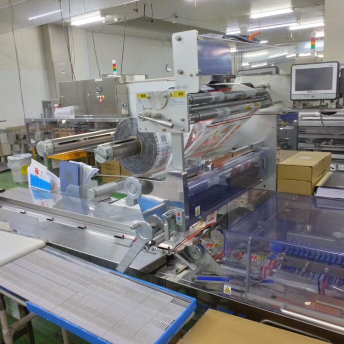 横ピロー包装機【フジキカイ】　FW3410　2024年製